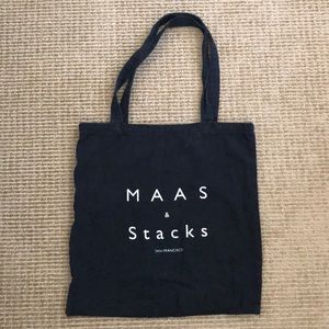 Black tote🖤🖤🖤